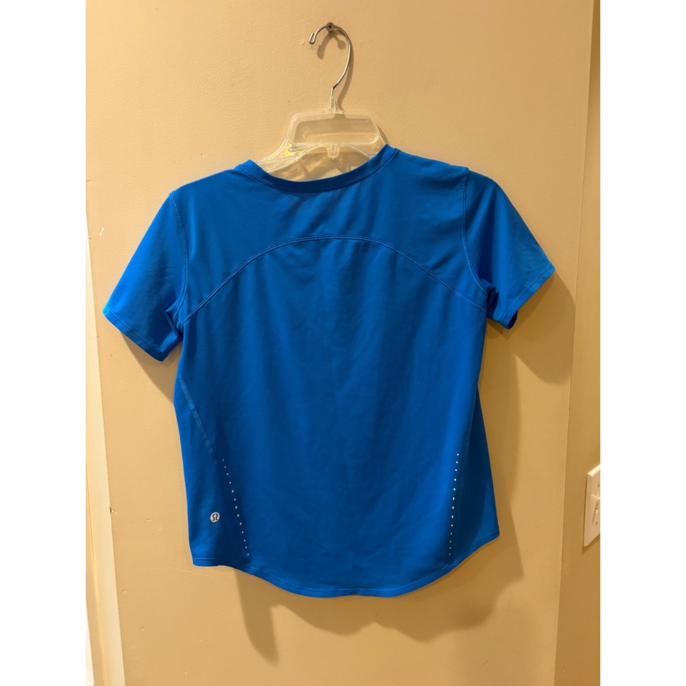 Lululemon Blue Short Sleeve Athletic Training Top Reflective Details Size 4/6